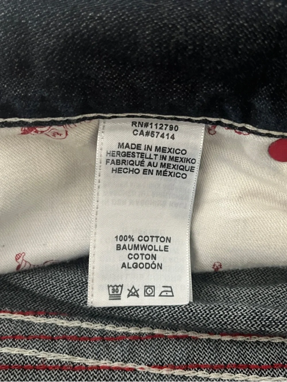 True Religion Slim Section Straight Leg Jeans Size 33 Inseam 33”